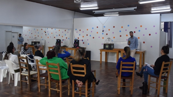 COMDICA realiza reunião com candidatos ao Conselho Tutelar em Serafina Corrêa